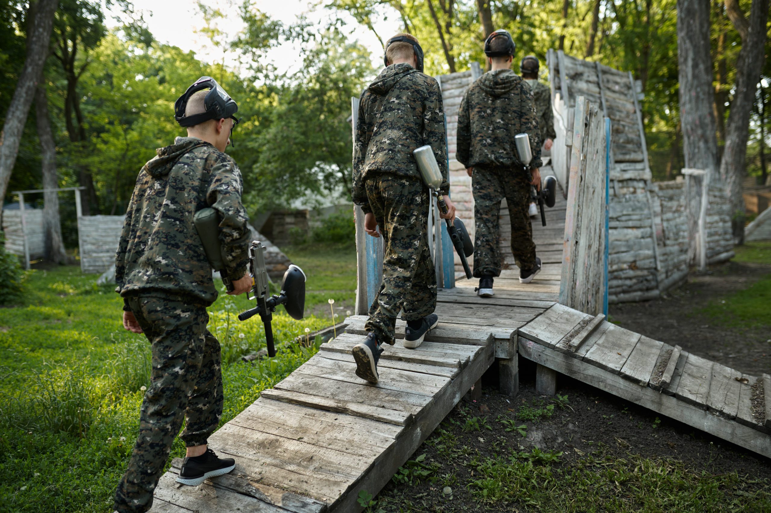 PAINTBALL