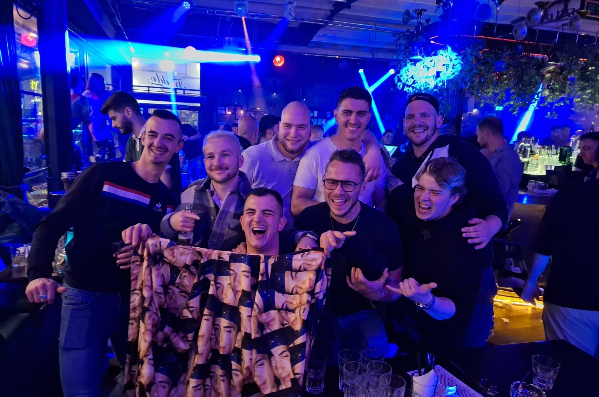 Pub Bar Crawl Bucharest