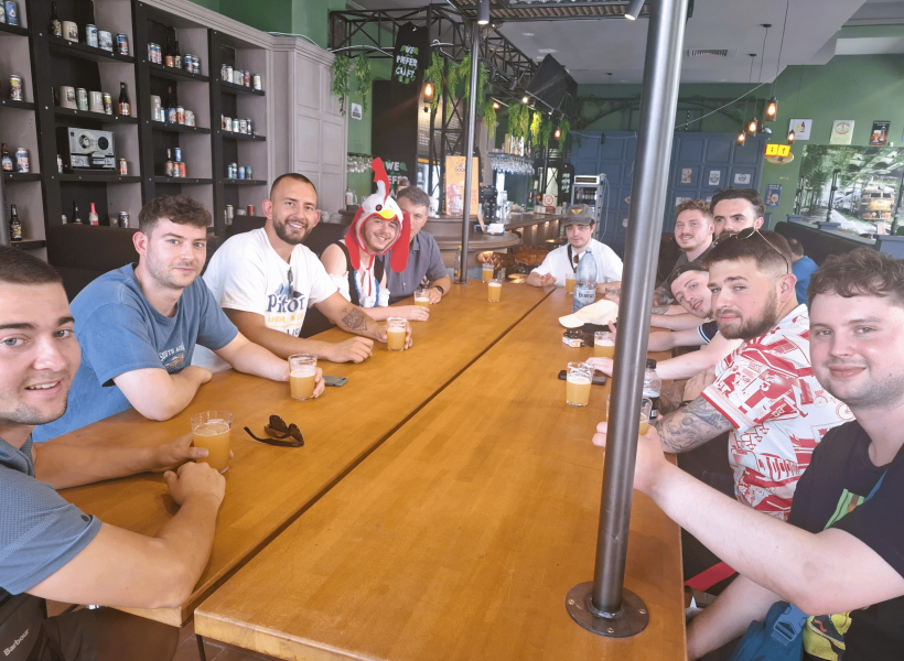 Daytime Bar Crawl Open Bar 1